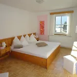 Wohlfuehlpension Kreischberg Inklusive Muraugaestecard Nocleg ze śniadaniem 3*