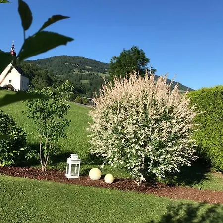 Wohlfuehl-Pension Kreischberg B&B